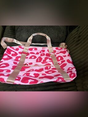 Pink Leopard Print Weekend Tote Bag